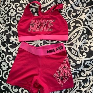 NWOT Nike sports bra and spandex set